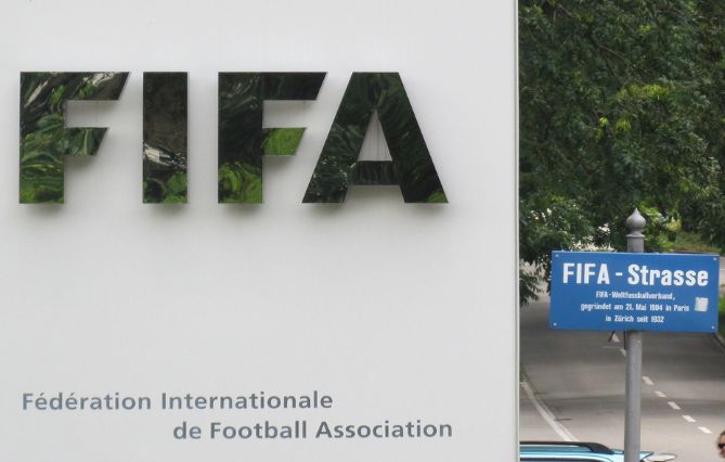 Amnesty International somme la FIFA de protéger les droits humains pour la Coupe du monde 2030