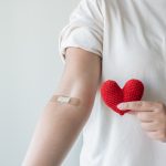 Autour du don de plasma, de nombreux enjeux éthiques