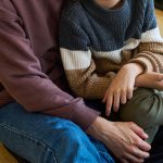 Stages de responsabilité parentale : « Une petite fessée n’est jamais anodine »