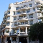 Gaudi pouvait-il construire avec audace sans s’exposer à des procès ?