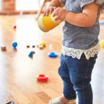 Violences faites aux enfants : l’attestation d’honorabilité étendue aux candidats à l’adoption dès le 1er février