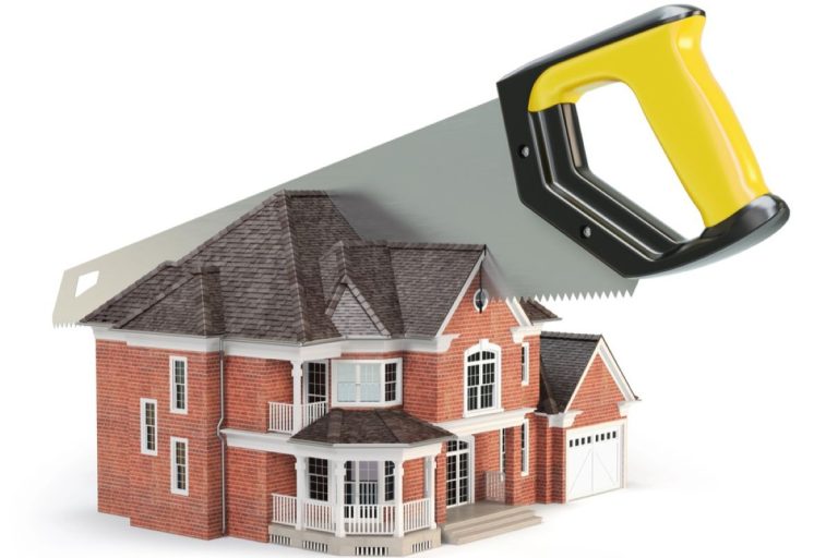 Proportionnalité : Maison sciée en deux. stock-image-201973448-M