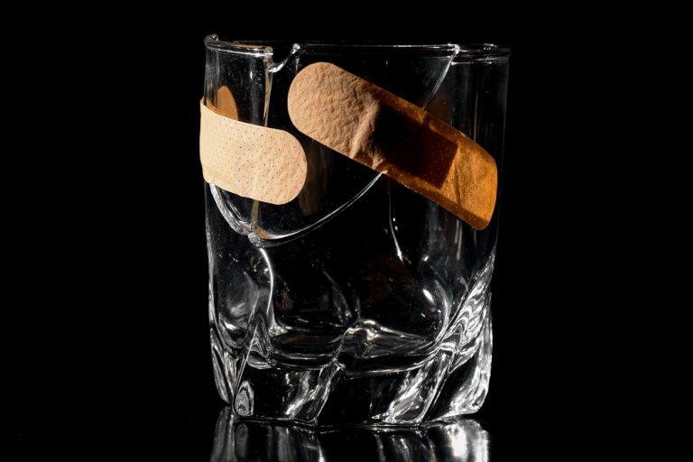 Violence et alcool, illustration chronique judiciaire VIF