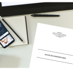 Statuts de société : guide de rédaction et clauses essentielles