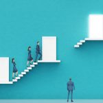 Alternance : comment les grandes entreprises accompagnent-elles les jeunes vers l’emploi ?