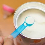 Laits infantiles contaminés&nbsp;: le Conseil d’État estime que les recommandations sanitaires du ministère de la Santé sont adaptées