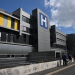 «&nbsp;Attirer les médecins et former plus d’internes&nbsp;»&nbsp;: le Centre hospitalier de Corbeil-Essonnes consolide ses liens avec la recherche et l’enseignement