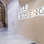 La cour d’appel de Paris fait don de quatre éléments de la salle des grands procès au Musée-mémorial du terrorisme