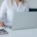 IA dans les cabinets d’avocats et les directions juridiques : «&nbsp;pour&nbsp;la première fois, une technologie qui&nbsp;touche directement à la sémantique du droit s’est imposée&nbsp;»&nbsp;&nbsp;