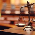 Cour nationale du droit d’asile : «&nbsp;Quand il a poussé maman dans les escaliers, ma réaction a été spontanée&nbsp;»