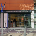 Un avocat placé en garde à vue pour outrages à magistrats de la CNDA : le barreau de Seine-Saint-Denis dénonce une « disproportion manifeste »