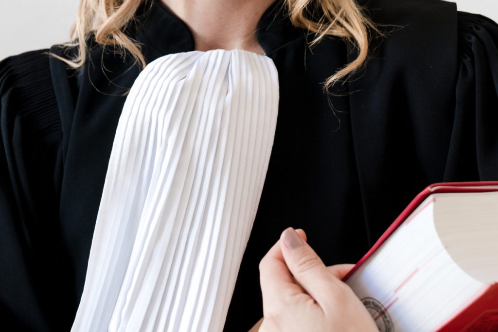 Les jeunes avocats formés à l'étranger étaient jusqu'à présent exclus du dispositif de l’exonération de CFE.