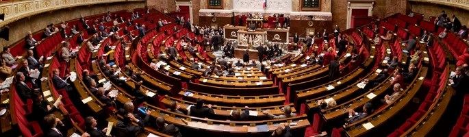 la Loi Macron et les professionnels du droit : les sénateurs ont voté ! 