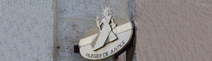 Huissiers : leurs actes vont être surtaxés