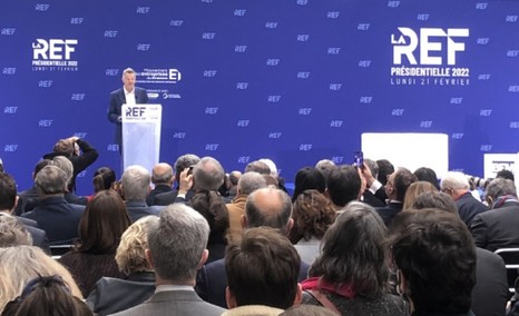 Au MEDEF, six candidats détaillent leurs propositions sur les entreprises