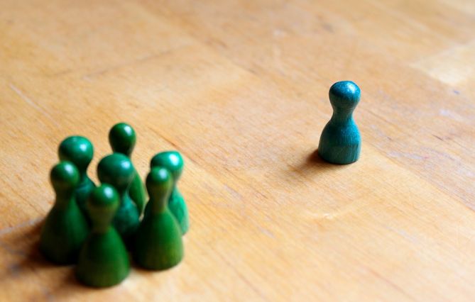 Audits des risques discriminatoires en entreprise : « Le combat avance parfois plus vite dans le monde du travail que dans la société en général »