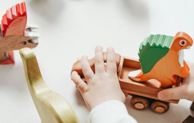 « Jouer français » : à Saint-Ouen, les fabricants de jouets sur le devant de la scène