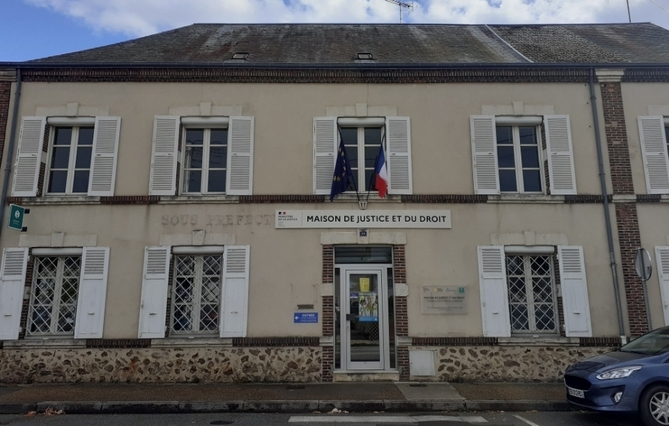 La cour d’appel de Versailles inaugure les nouveaux locaux de la MJD de Nogent-le-Rotrou